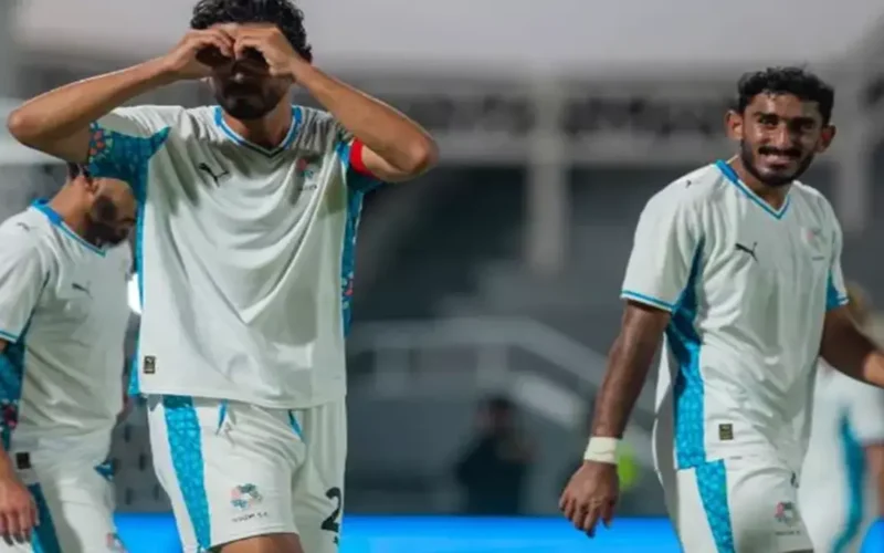 نيوم تترقب عودة أحمد حجازي لتعزيز الفريق